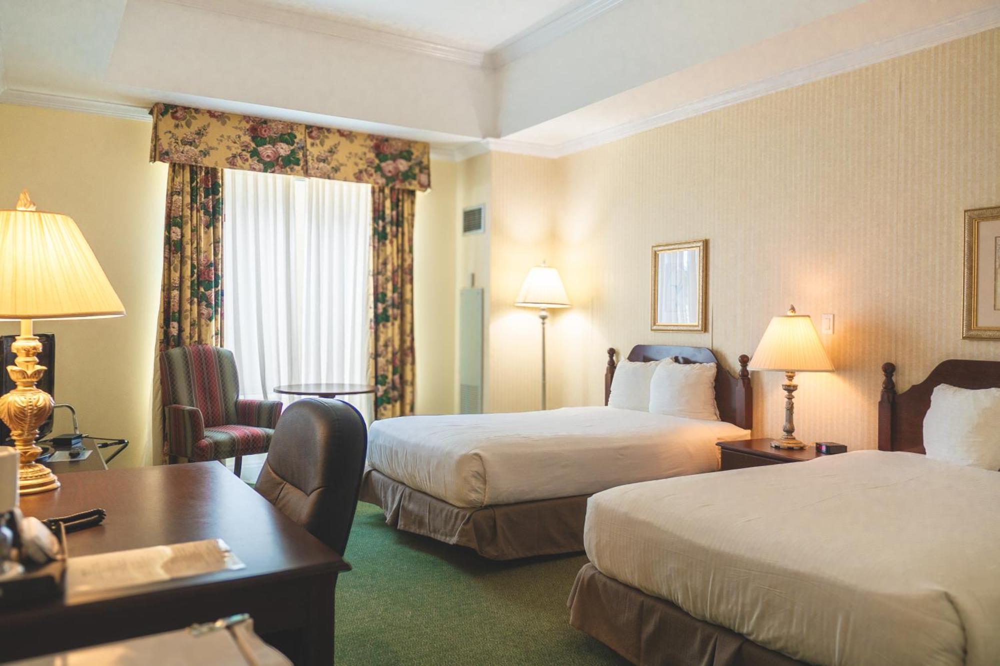 גרימסבי The Casablanca Hotel מראה חיצוני תמונה